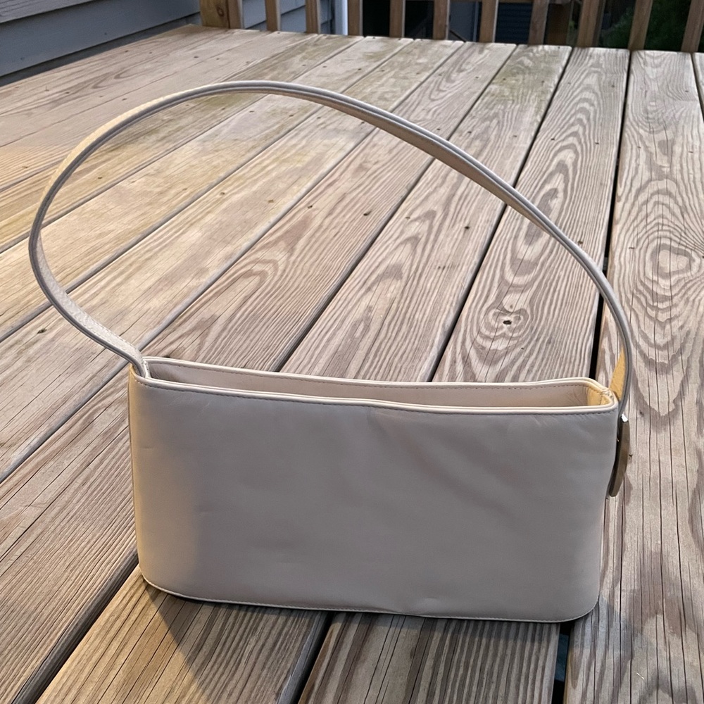Frenchy of CA cream color leather purse